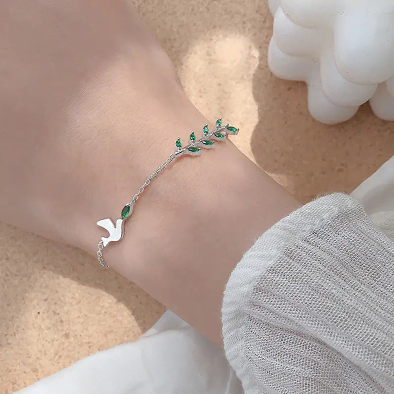 Normcore Style Bracelet for Women's Fashion